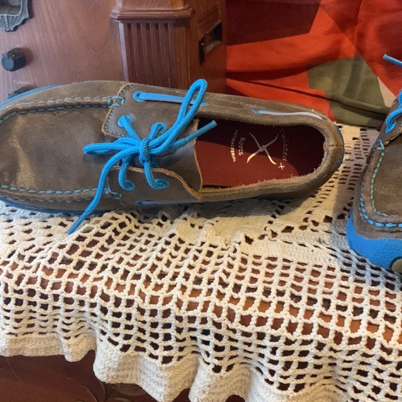 Twisted X deck shoes - Picture 2 of 5